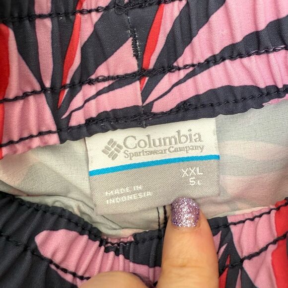 Columbia Women’s XXL Floral Patterned Swim Shorts - Picture 2 of 6